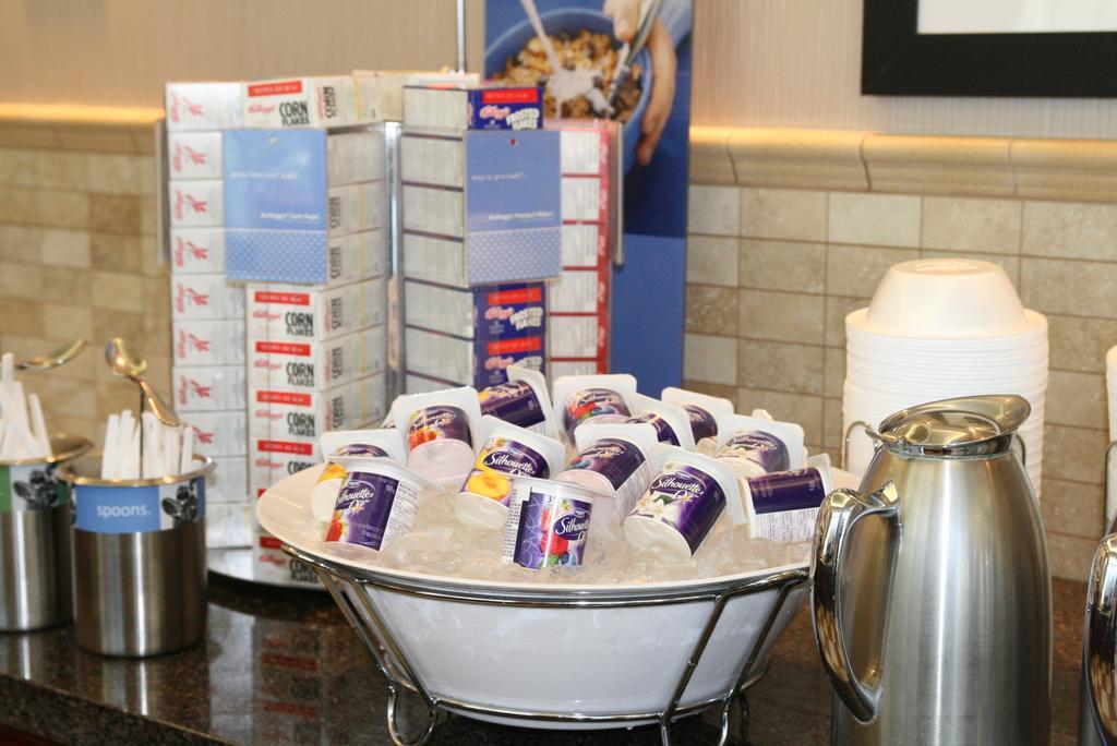 Country Inn & Suites By Radisson, Toronto Mississauga, On Εξωτερικό φωτογραφία